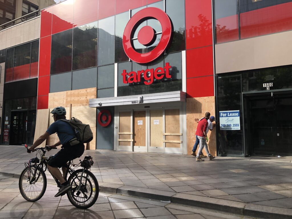 Por si acaso regresan los violentos