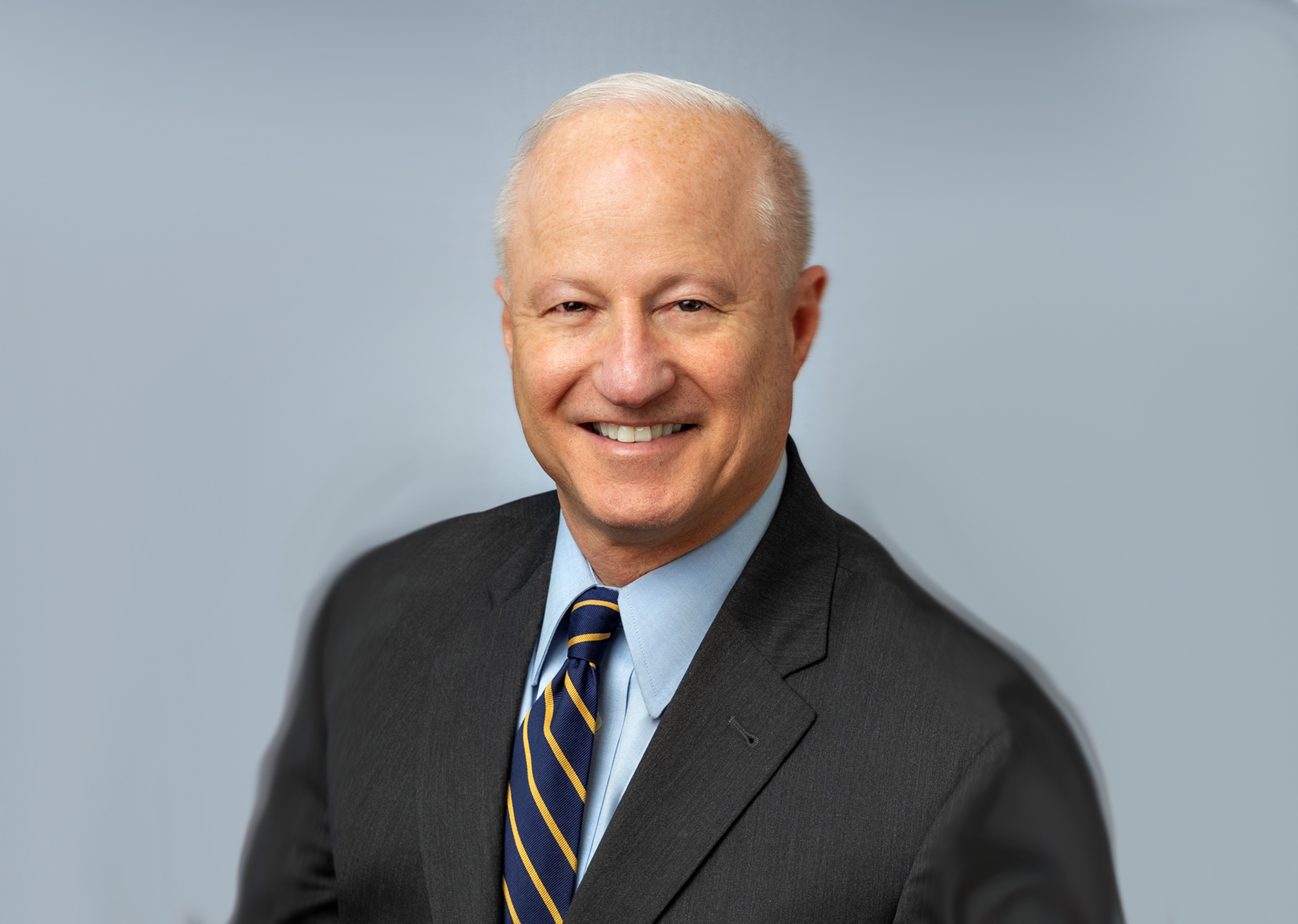 Firma invitada Mike Coffman Guest Columnist