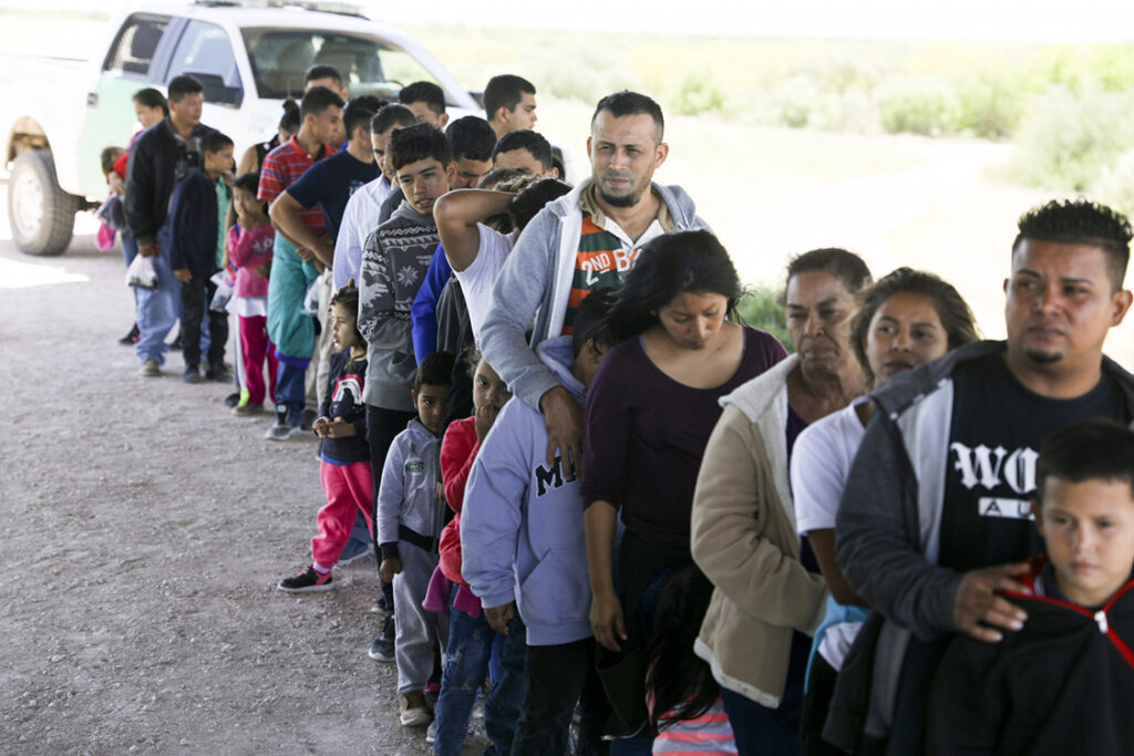 Postergan las audiencias de asilo en la frontera