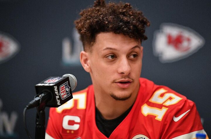 Chiefs apaleó 43-16 a Broncos
