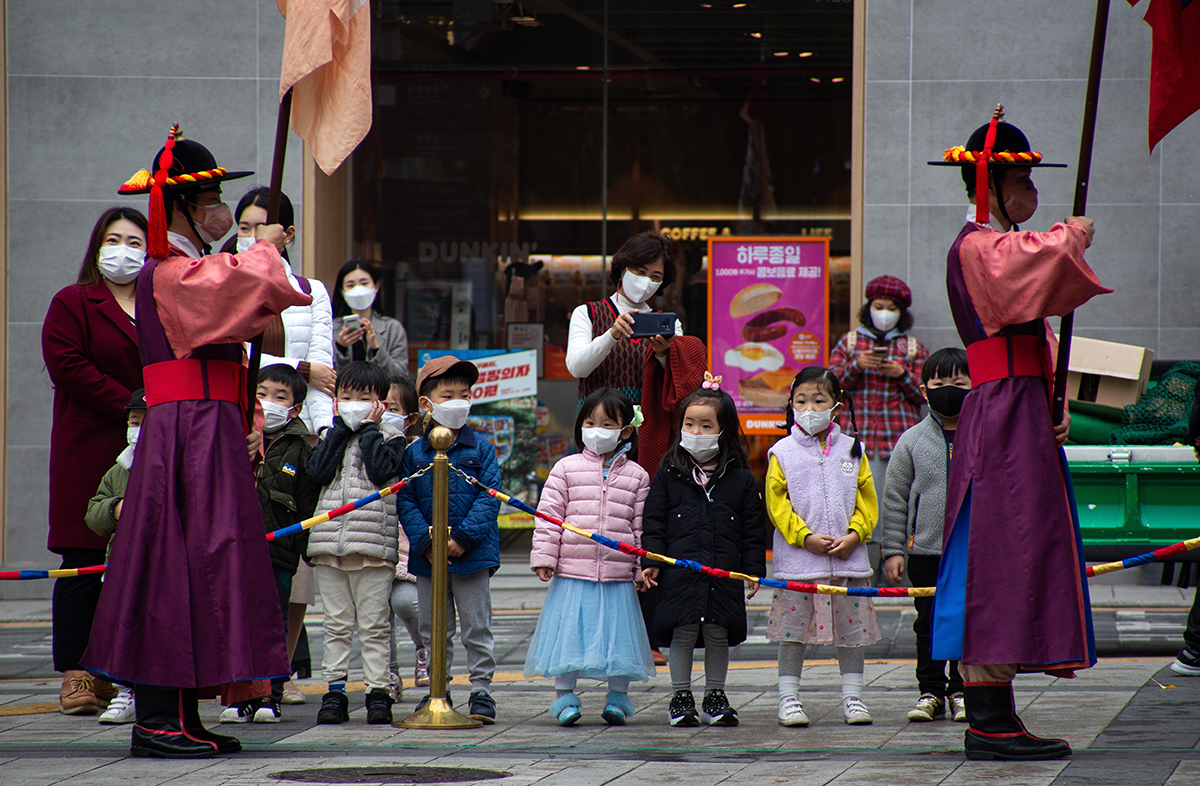 Corea del Sur endurece restricciones
