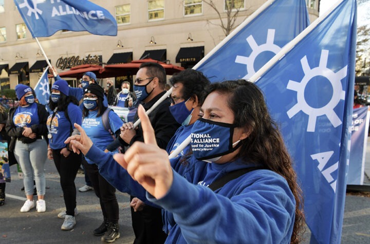 Beneficiados de TPS piden derecho