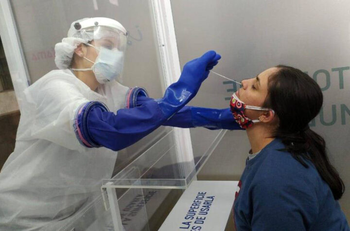 Eliminan prueba de covid-19