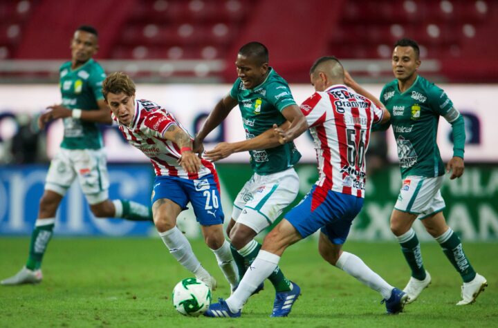 El Guadalajara y el León van al duelo final hoy