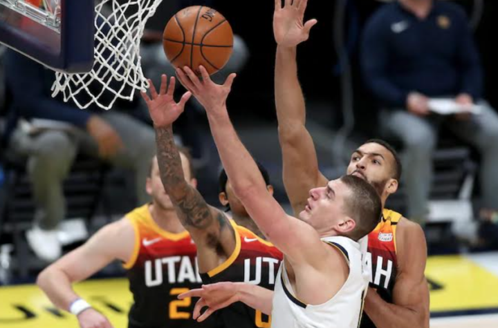 Los Nuggets frenaron la racha ganadora de once partidos de Utah
