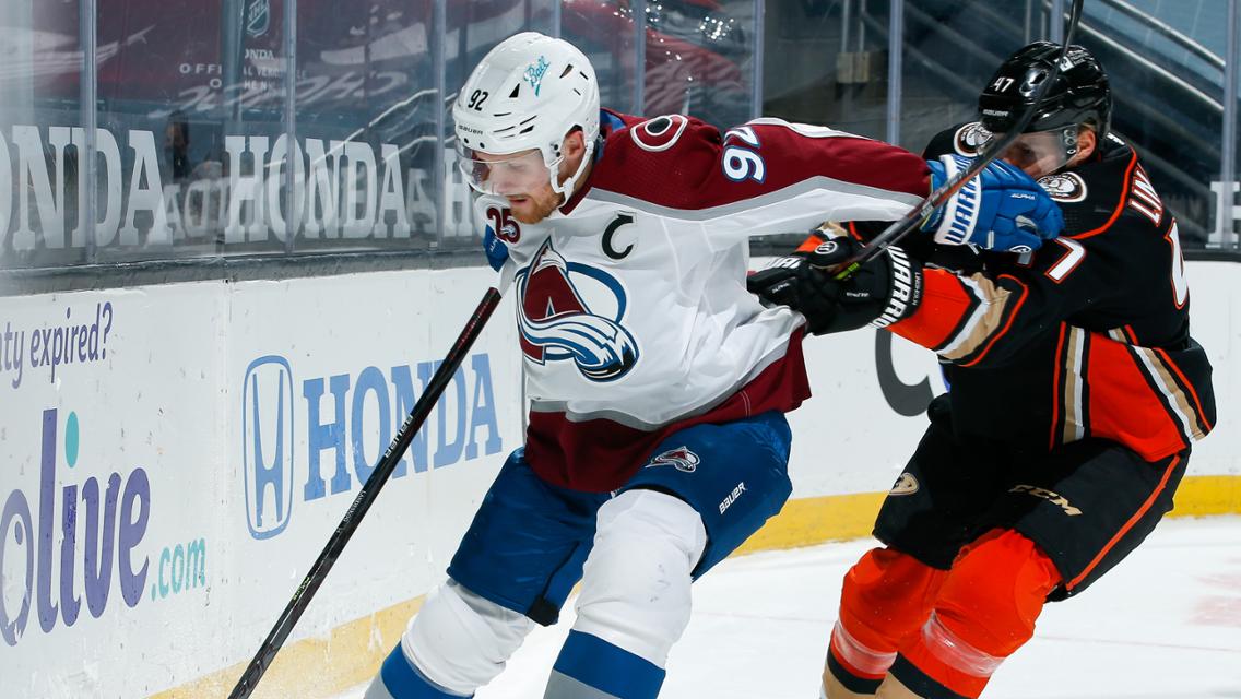 Avalanche venció 3-2 en tiempo extra a los Ducks