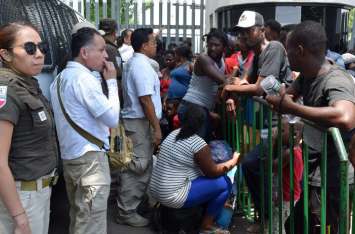 EEUU retorna a México a migrantes centroamericanos