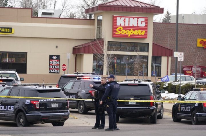 El congresista Joe Neguse emite una declaración sobre el suceso en Boulder