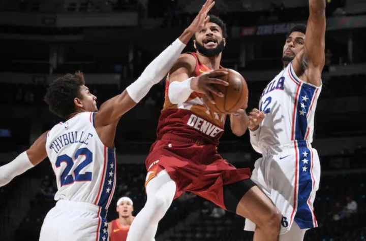 Los Nuggets vencieron 104-95 a los 76ers, el líder del torneo