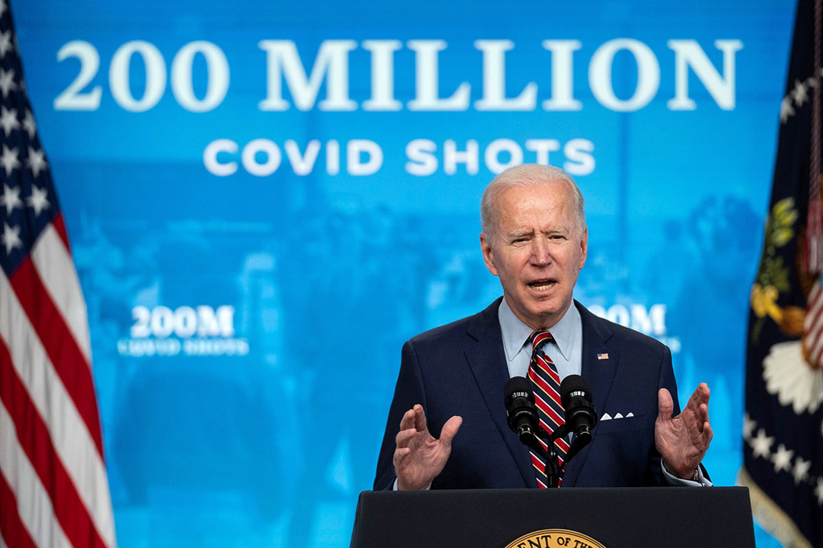 Biden Offers Tax Credit to Encourage Vaccinations Incentivo fiscal para empresas que promuevan vacunación