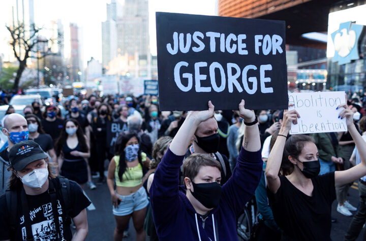 Fiscal General investiga policía de Mineápolis