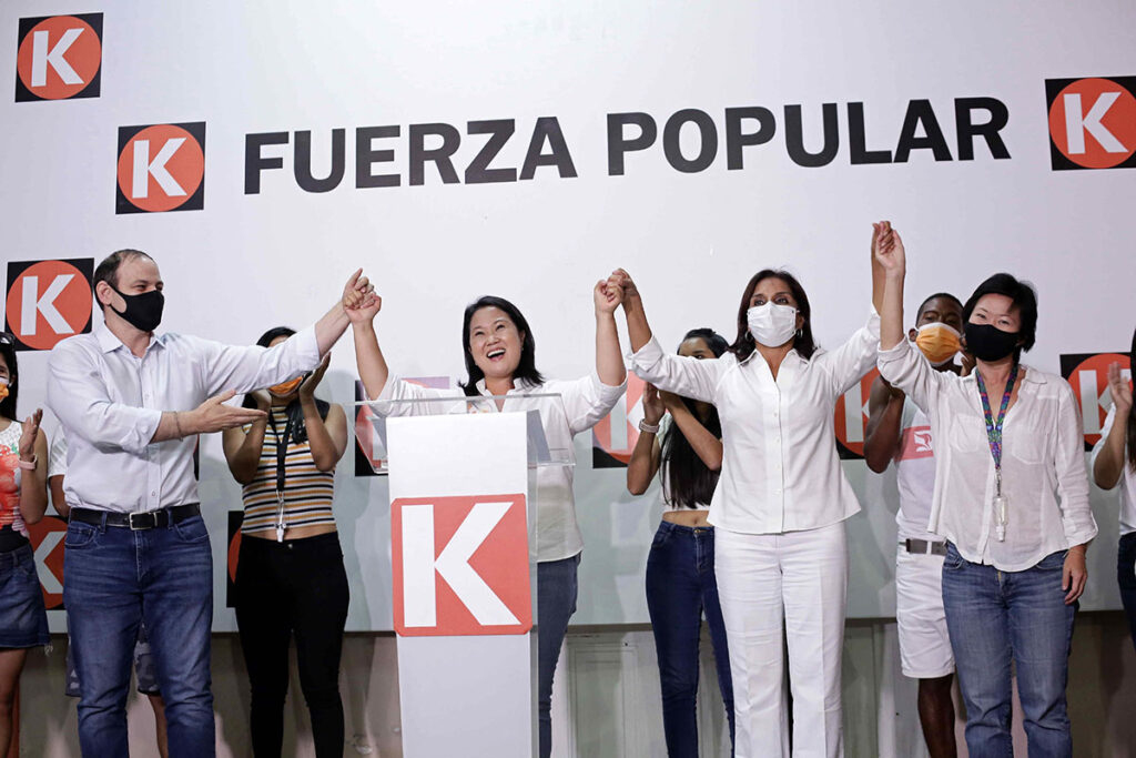 Perú debe escoger entre libertad económica y comunismo