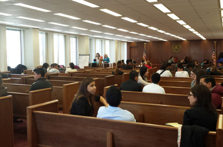 Colorado will have fund for free defense in immigration court Colorado tendrá fondo para la defensa gratuita en corte de inmigración