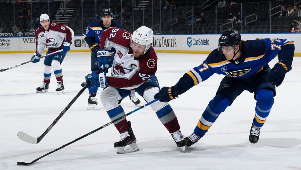 Avalanche dominó 5-3-0 en la serie general contra Blues