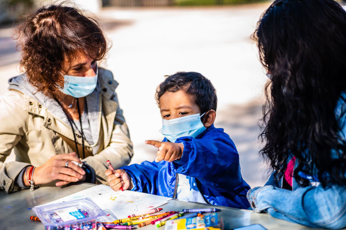¿Cómo proteger a los niños que todavía no están vacunados contra el covid-19?