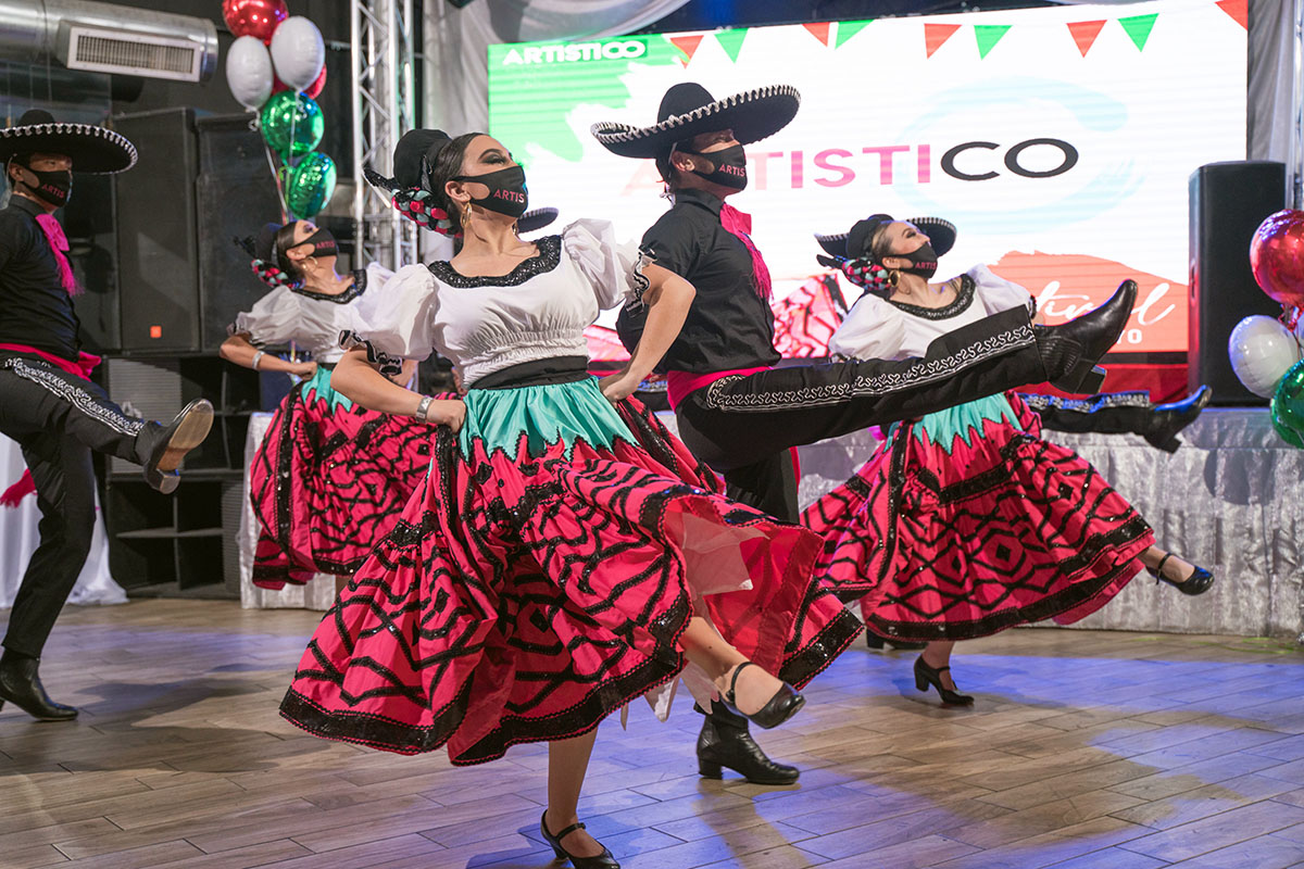 Festival Cinco de Mayo, danza y belleza mexicana