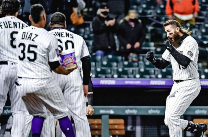 Los Rockies ganaron (2-1) la serie contra Gigantes en Coors Field
