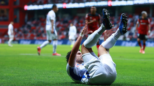 Ecuatoriano Estrada le da el triunfo a Toluca sobre Cruz Azul en cuartos