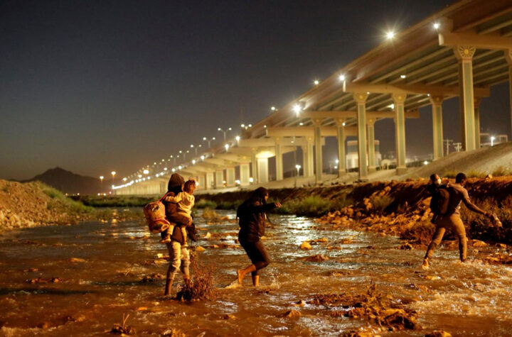 El Gobierno acelerará los casos judiciales de familias que cruzan la frontera