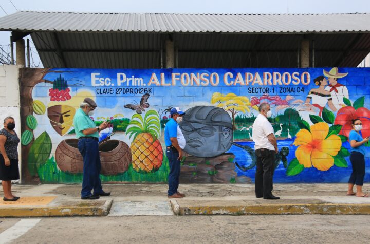 Las urnas propinan un toque de atención a López Obrador