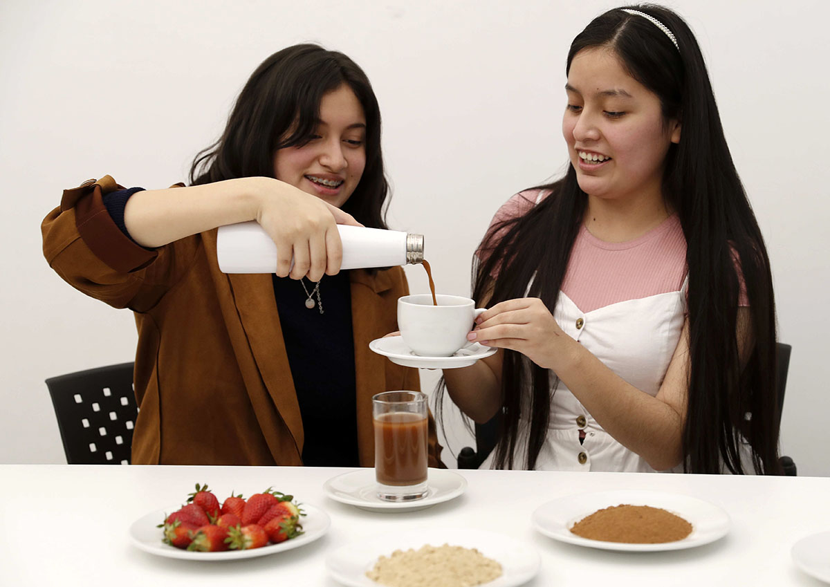 Alimentos en base a grillos combatirán la anemia en Perú