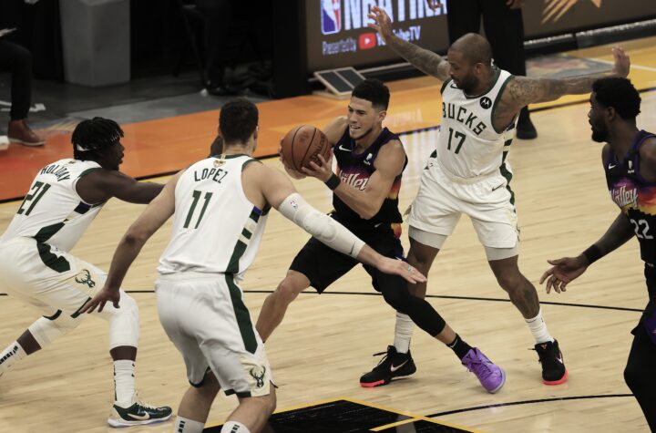 Dario Saric se lesiona la rodilla y deja tocada la rotación de los Suns