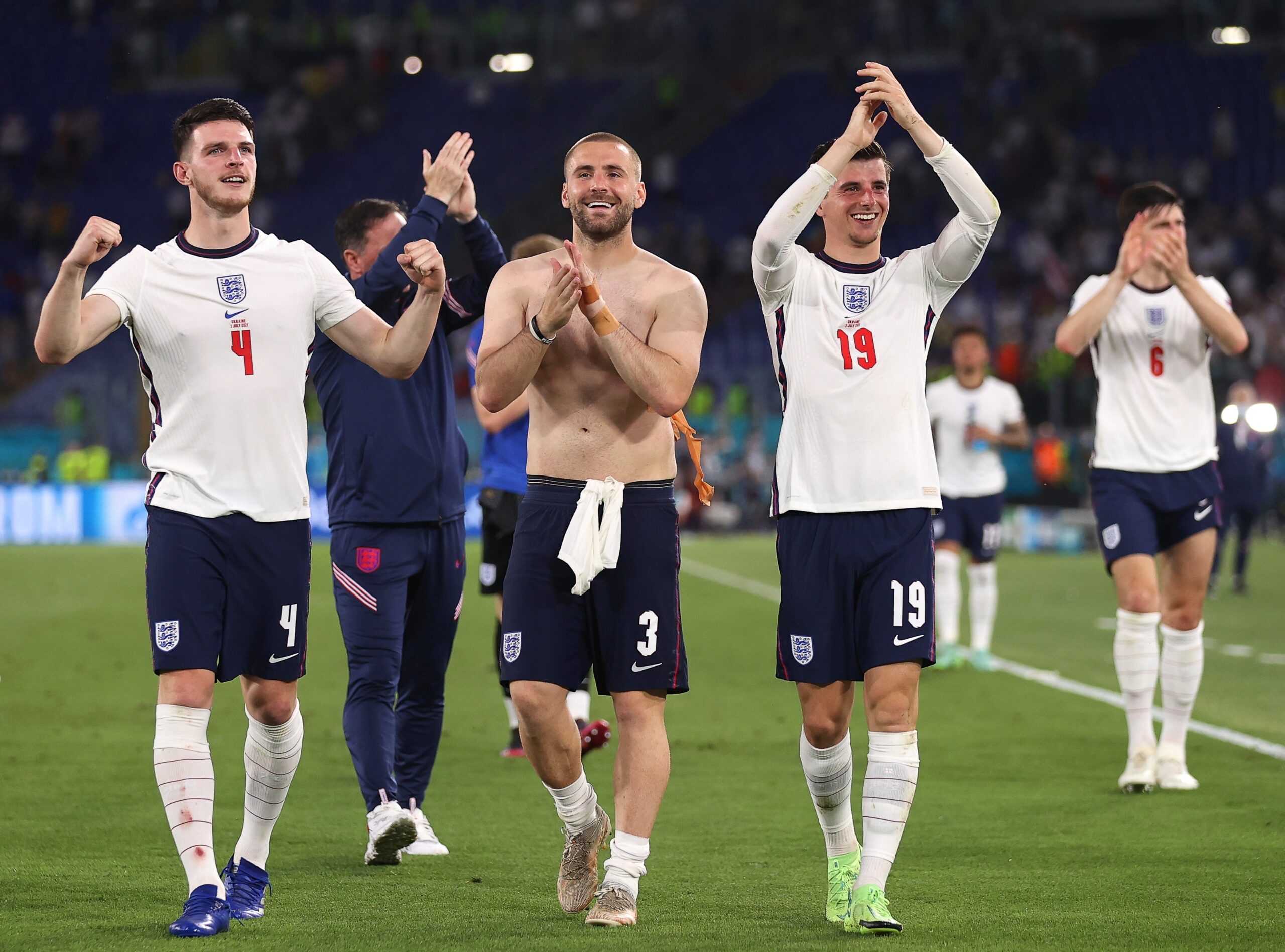 Inglaterra enseña su arsenal