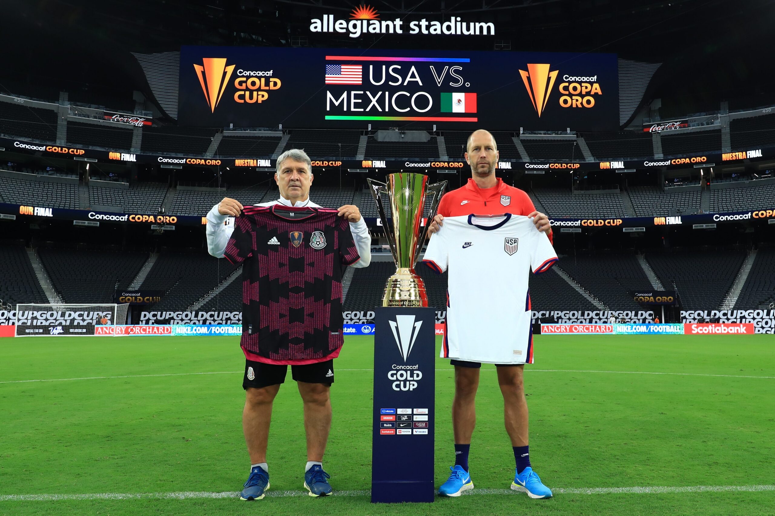 Martino pide a Berhalter que se preocupe de su comportamiento y no de México
