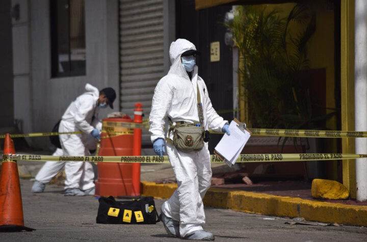 Tiroteo entre policías