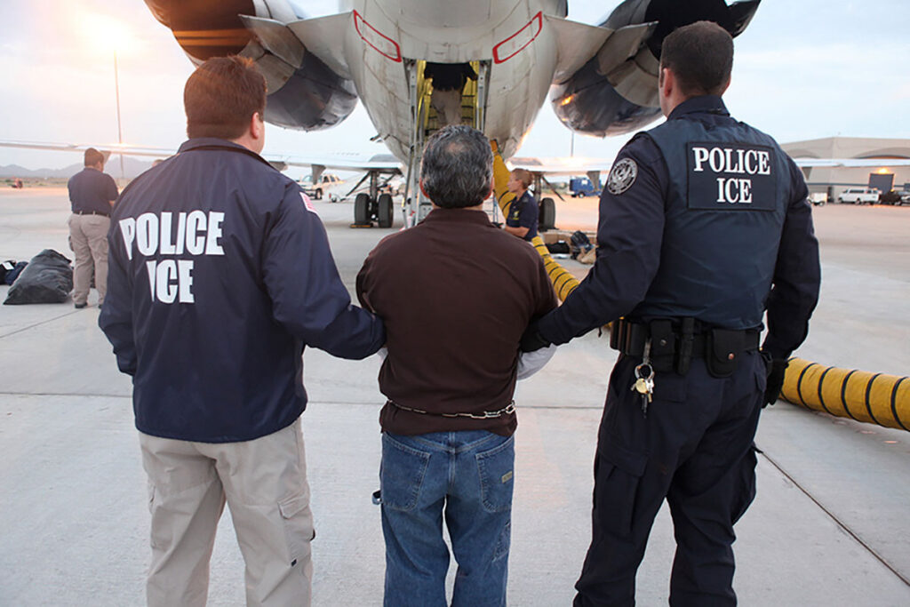 Declaran inconstitucional el penalizar regreso a EEUU tras deportación