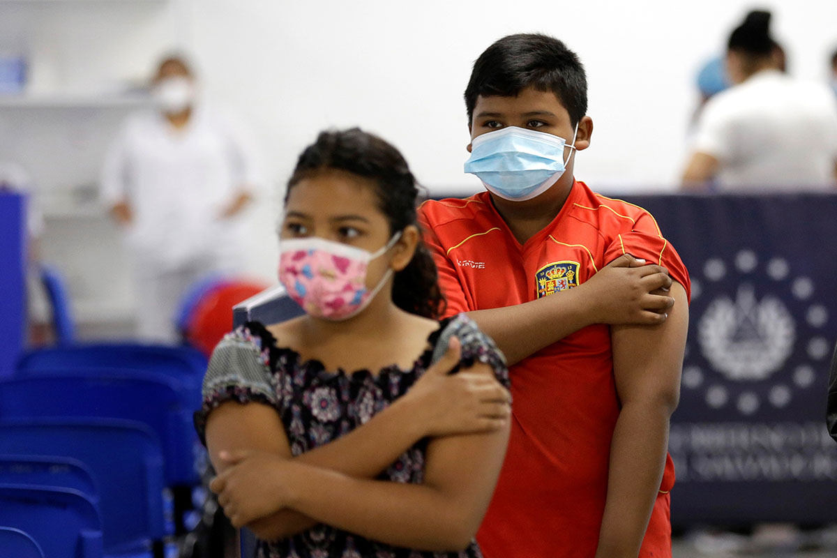Denuncian desvió de alimentos