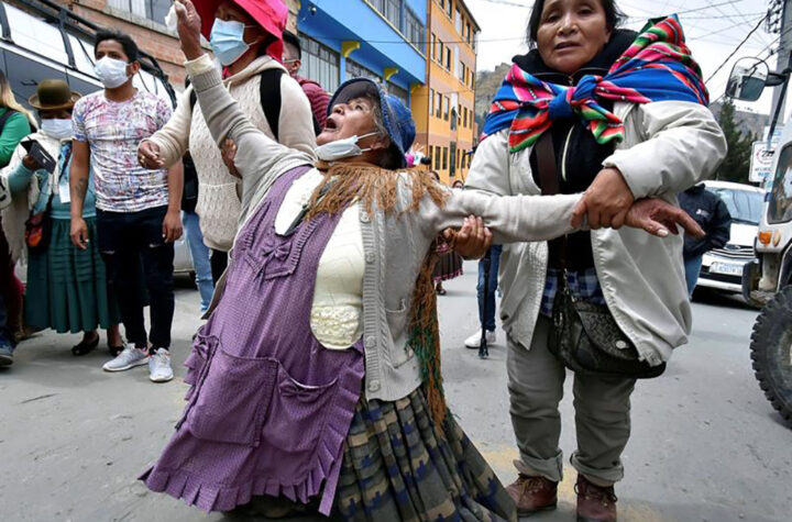 Cocaleros en conflicto