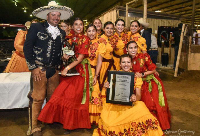 Equipos charros de Colorado compiten en Aguas Calientes