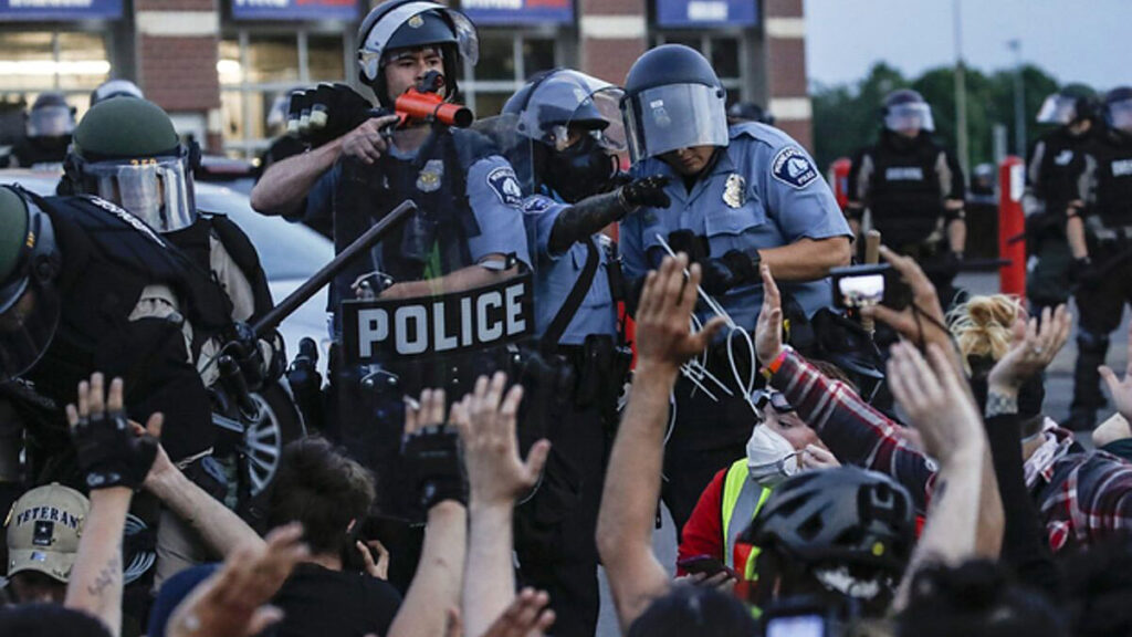 Mineápolis rechaza abolir la Policía