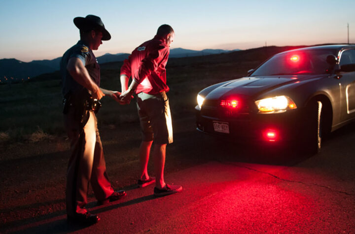 Free Rides with Sober Drivers Offered by CDOT Viajes gratuitos con conductores sobrios ofrece CDOT
