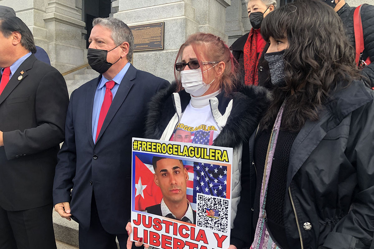 Polis redujo pena de Aguilera a 10 años