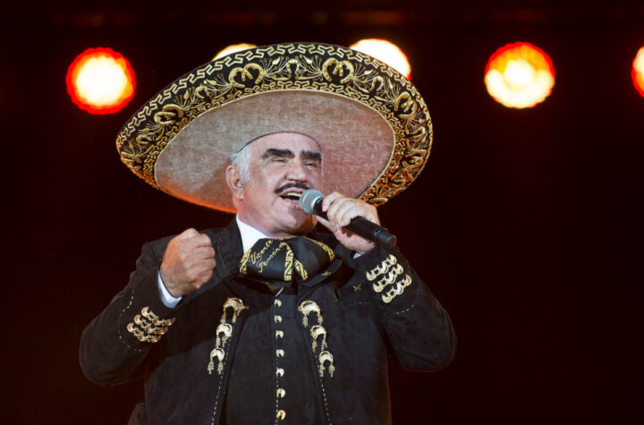 Fallece Vicente Fernández, el indiscutible rey de las rancheras