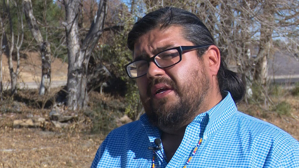 Concejal evita cárcel tras vandalizar estatua de Colón en Pueblo