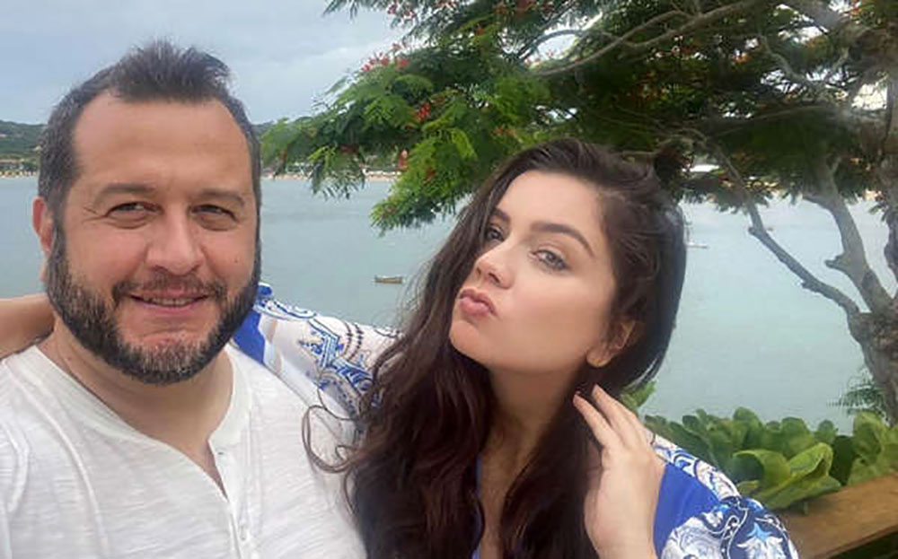 Hijo con vida dispendiosa mete en problemas a López Obrador