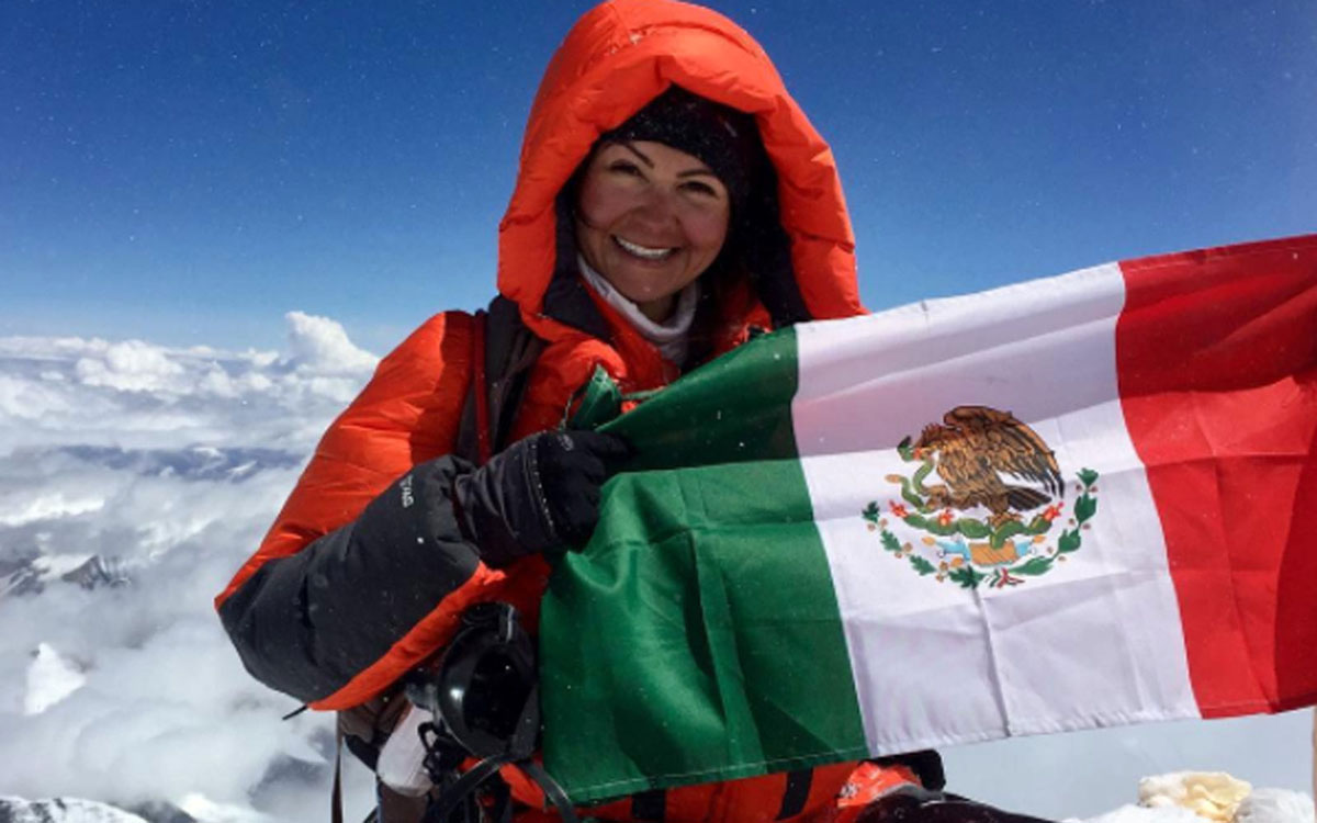 Alpinista busca batir récord