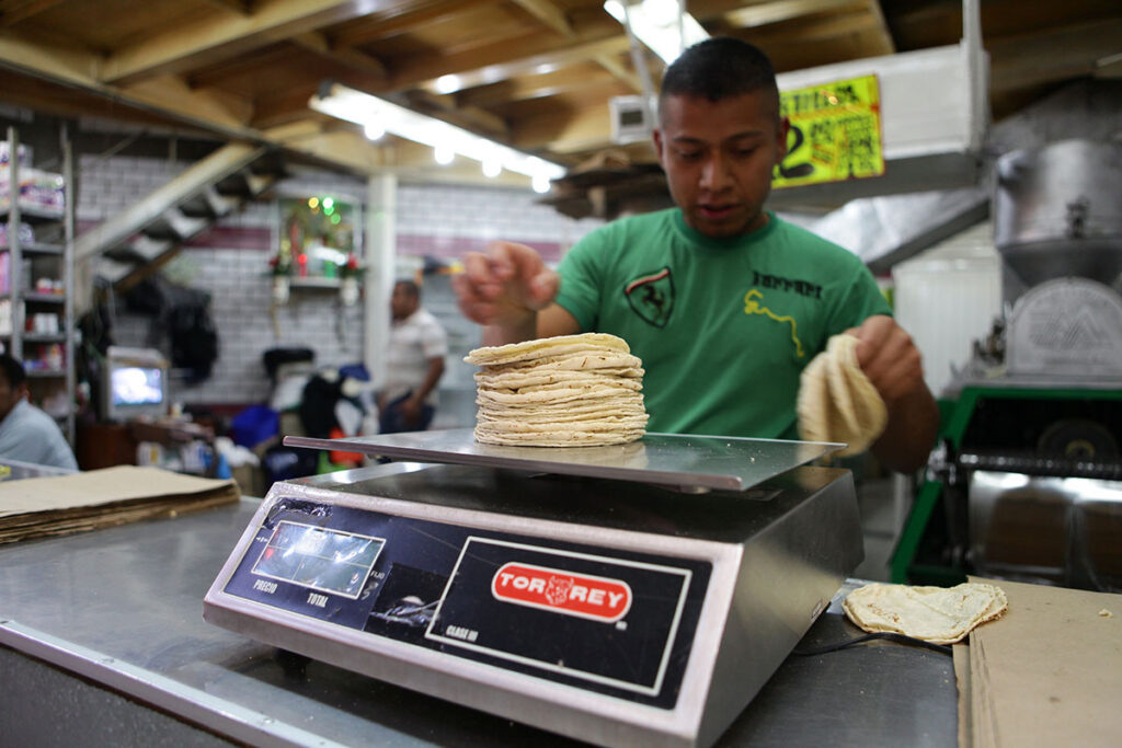 Precio de tortilla alcanza máximos históricos