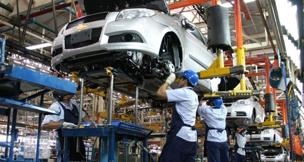 Crece producción de automóviles en México