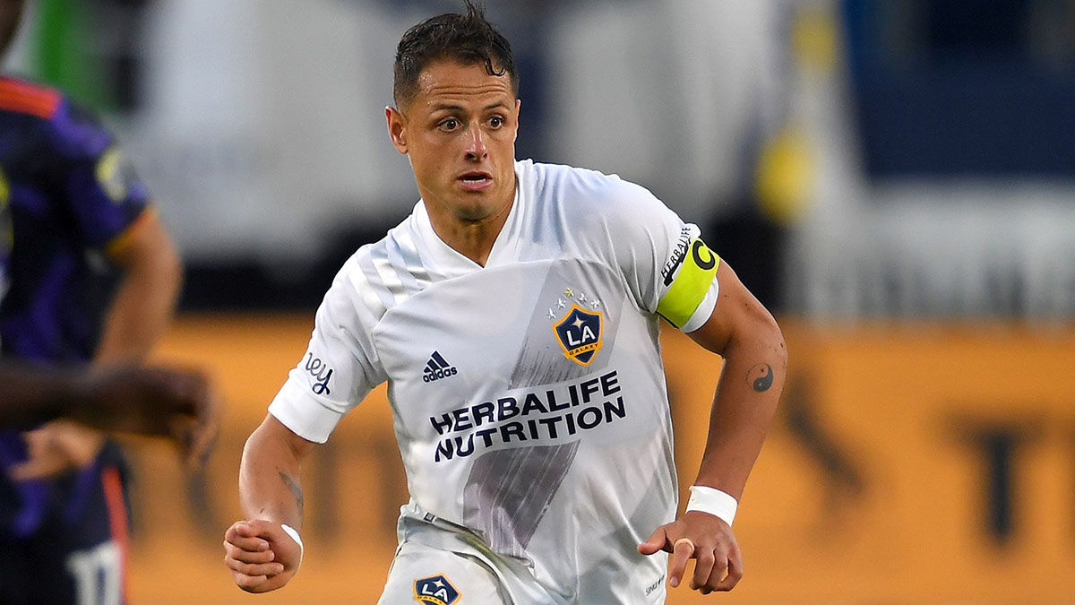 Buena racha de Chicharito