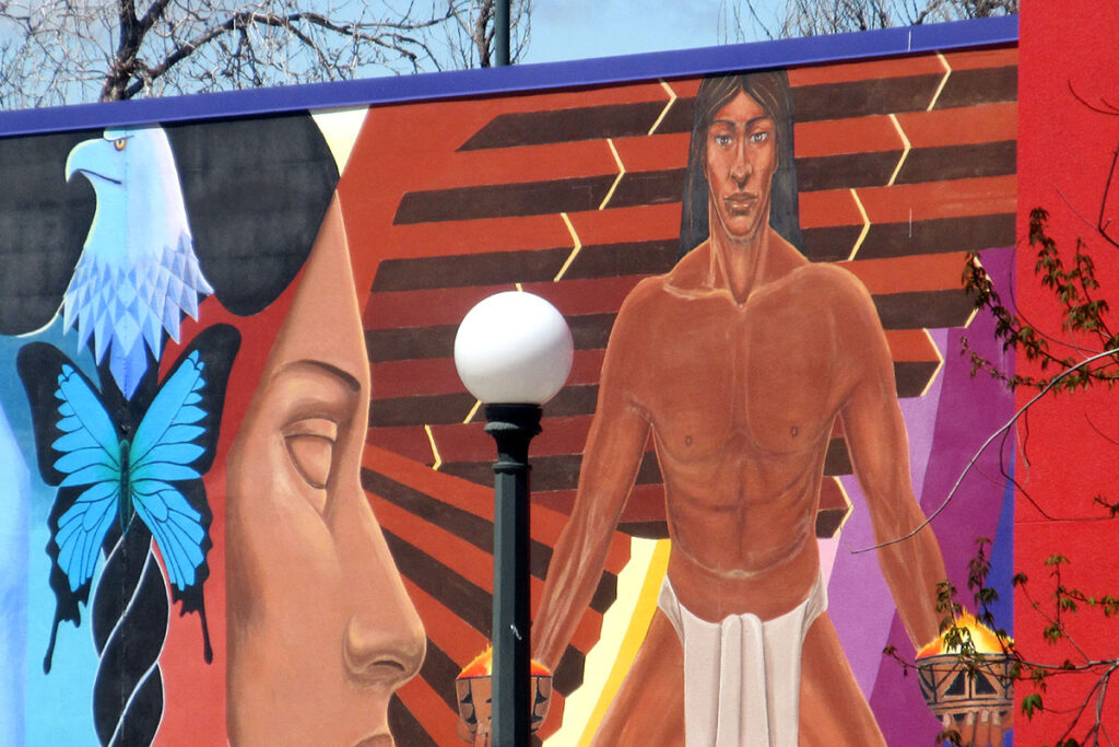 Buscan salvar murales chicanos de Colorado