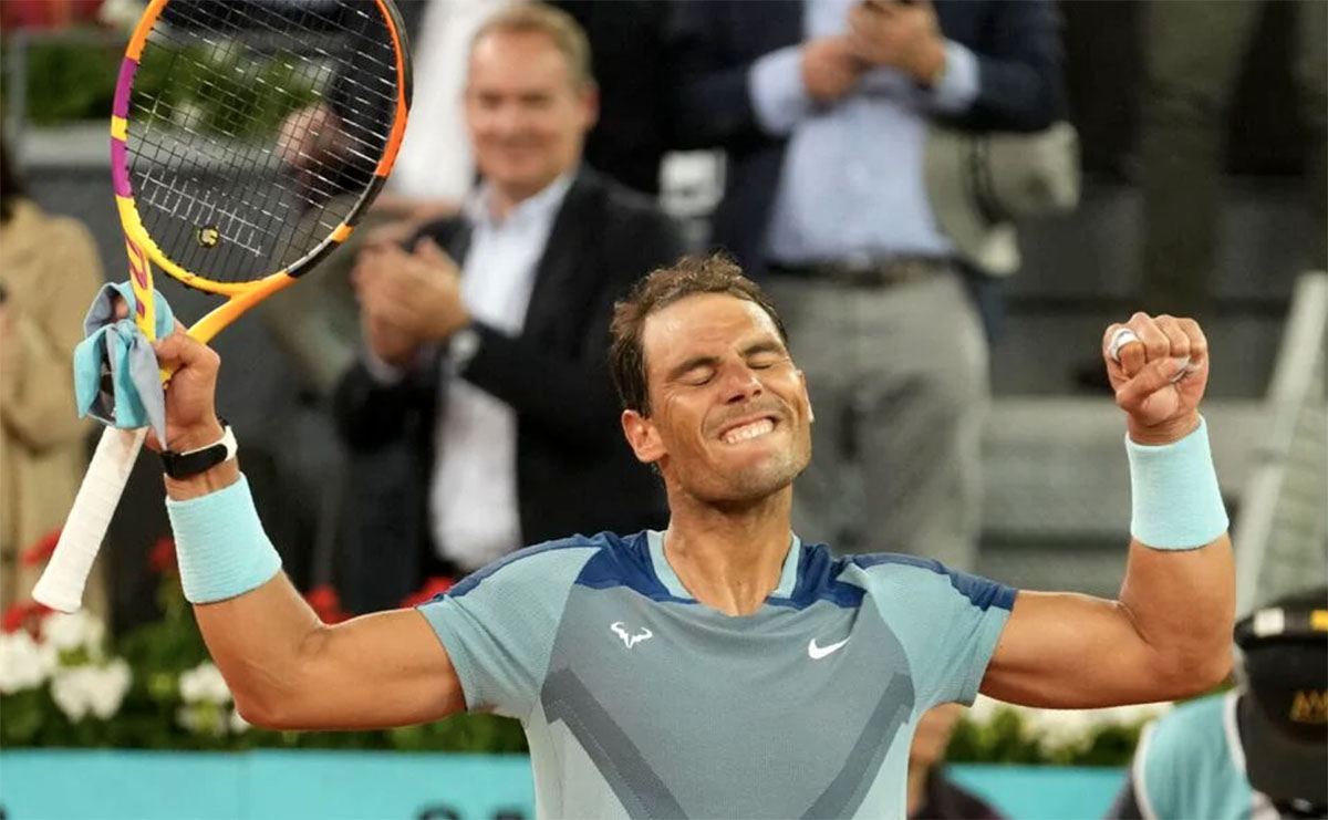 Nadal regresa ganando