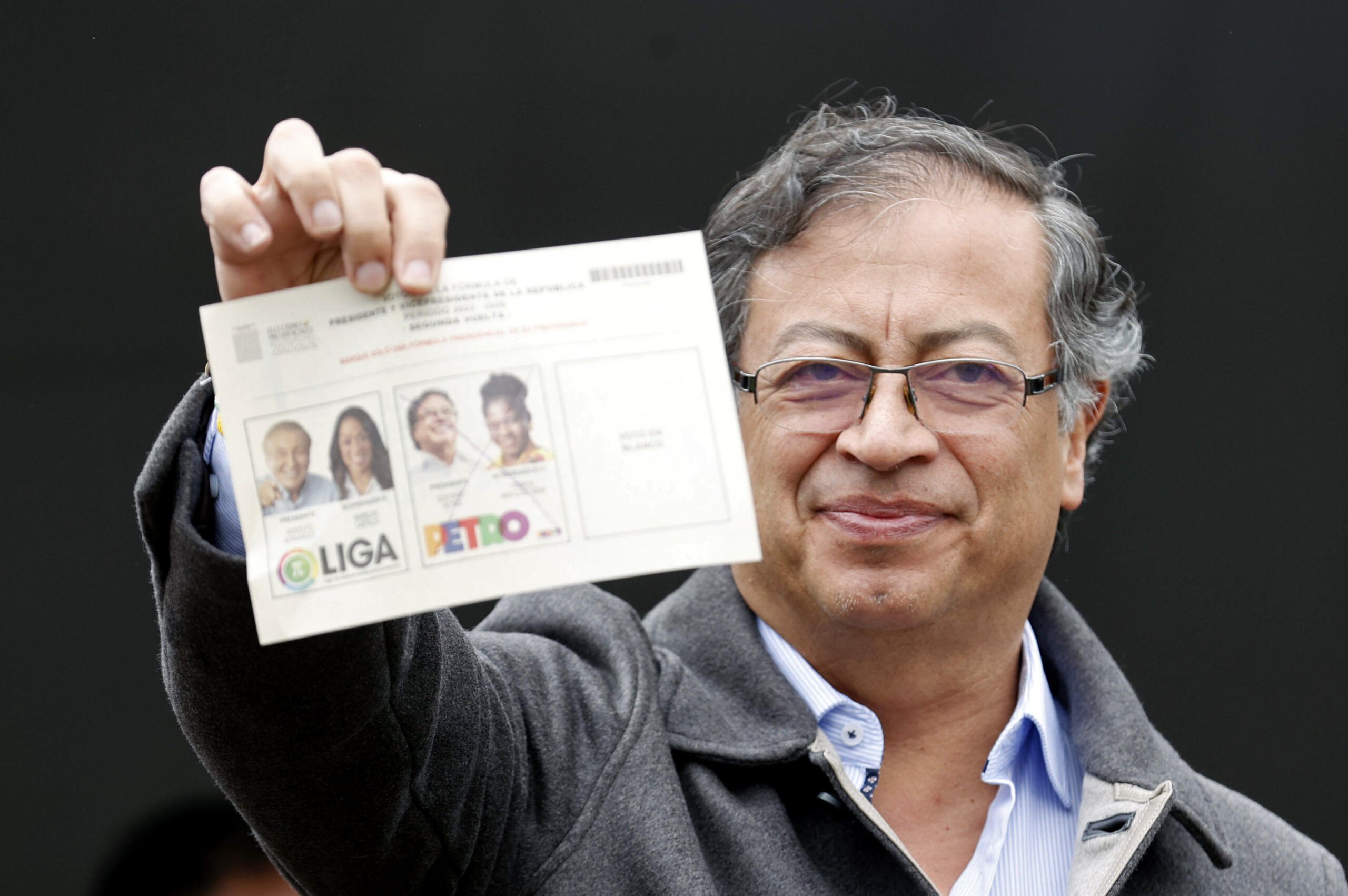Colombia escoge a  Petro para liderar un cambio