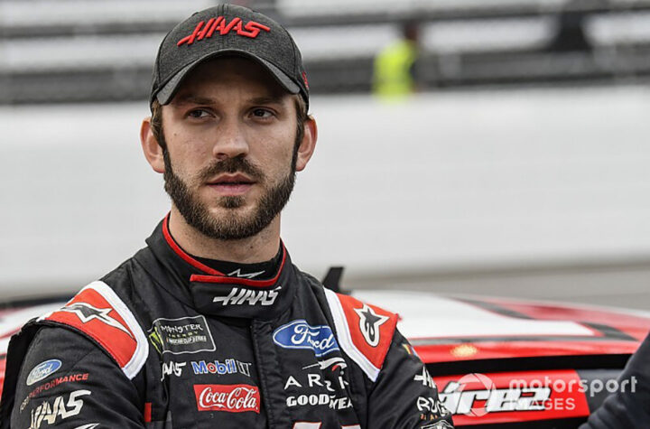 Mexicano gana NASCAR