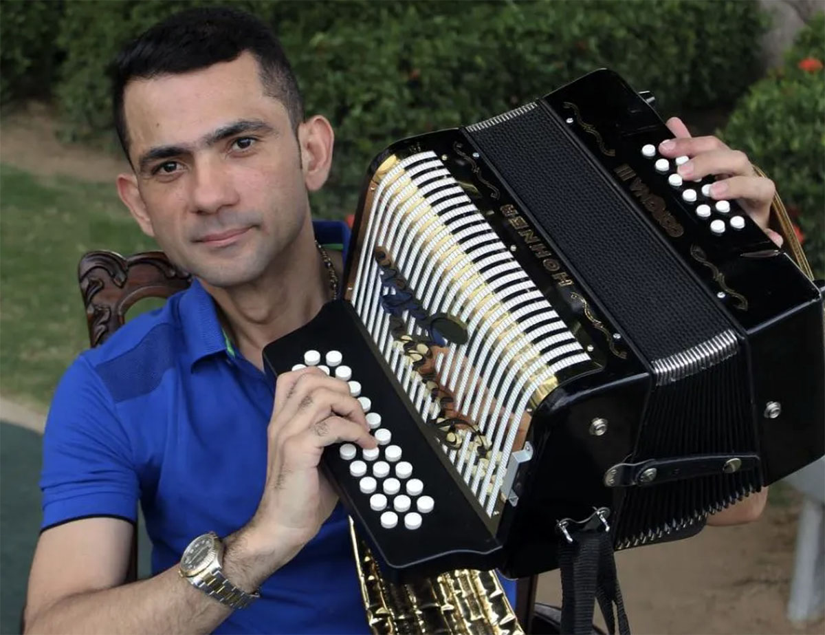 Celebre a Colombia en el Pulaski Park