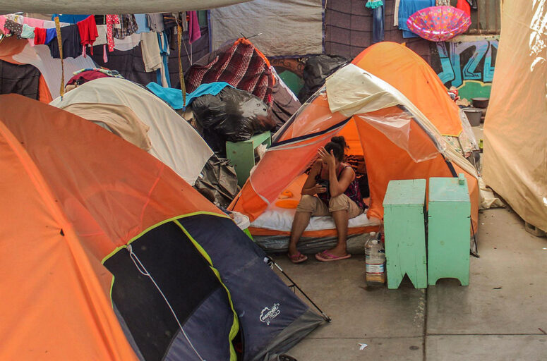 Eliminación de "Quédate en México" da esperanza a muchos migrantes