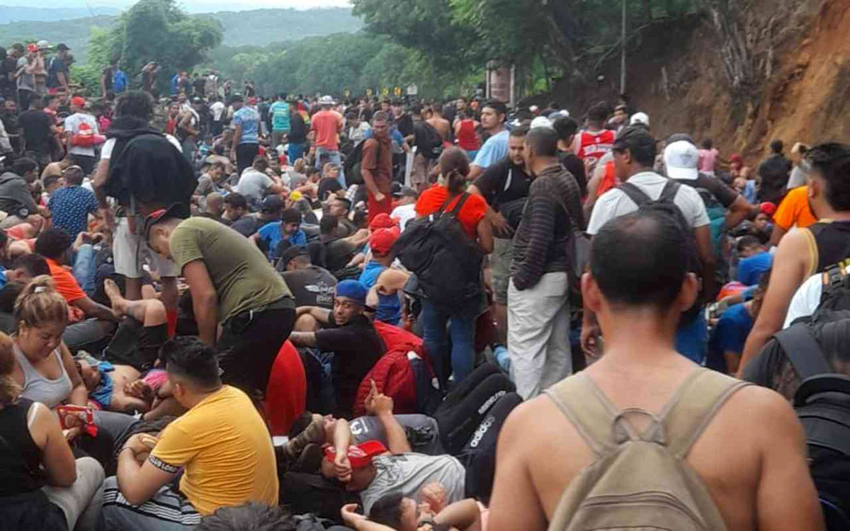 Atacan oficina en Huixtla